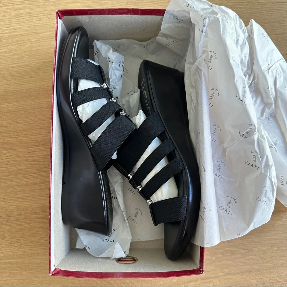 Italian Shoemakers Black Wedge Slip On Sandal Sz 9M Silver Accent New Adalynn